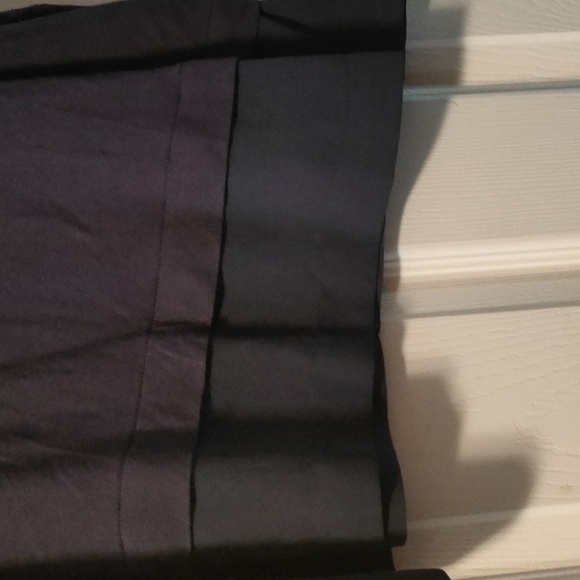 Michael Michael Kors women's sleeveless top - Picture 2 of 5